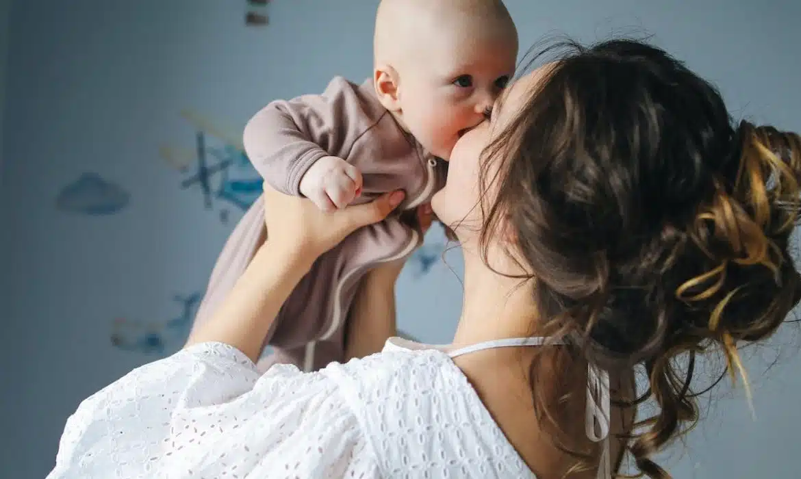 Choisir sa contraception après l’accouchement : guide complet