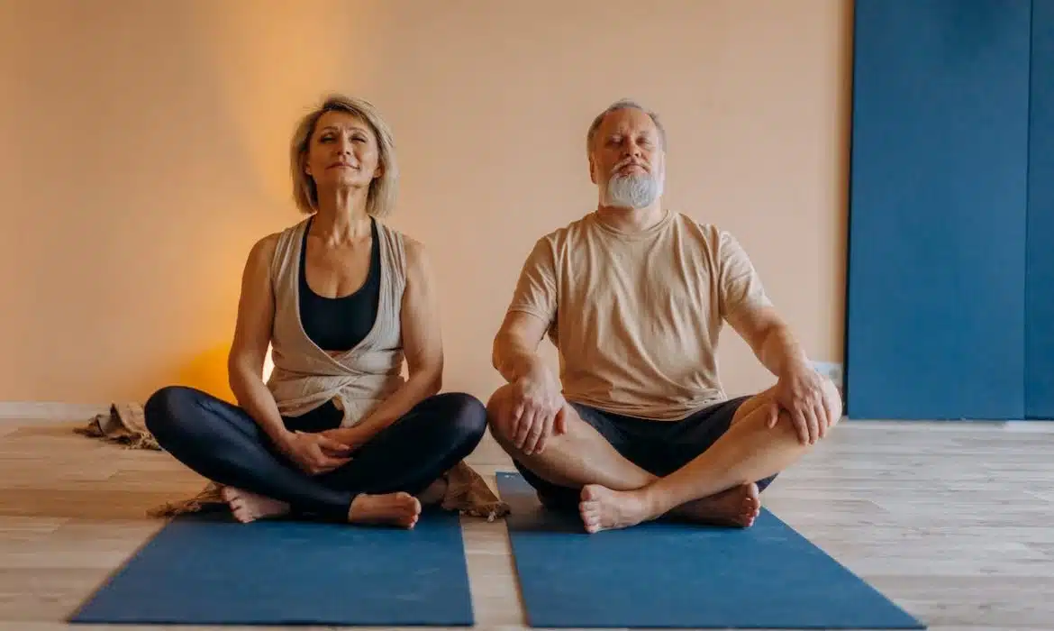 Découvrez les multiples avantages de la méditation pour les seniors