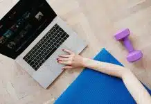 Les formations en ligne pour acquérir les compétences nécessaires pour devenir pharmacienne sans diplôme