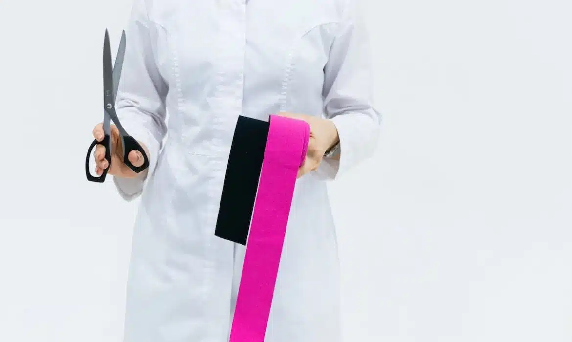 Blouse médicale : quelles sont les tendances à Paris cette année