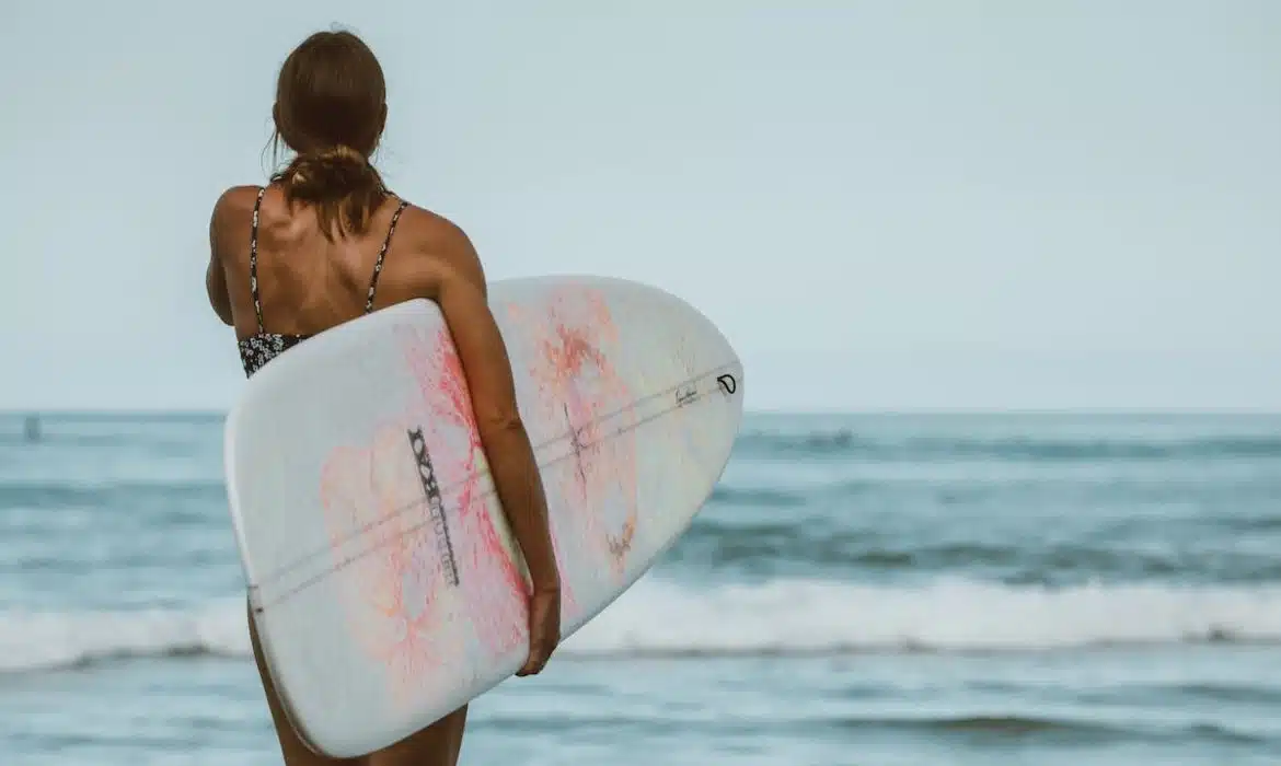 Tampon et mer : comment profiter des vagues tout en étant bien protégée