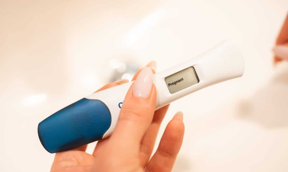 Comprendre le fonctionnement des tests de grossesse et leur timing idéal