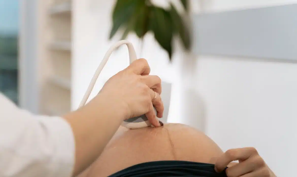 Les avantages de l’acupuncture pendant la grossesse : soulagement et bien-être