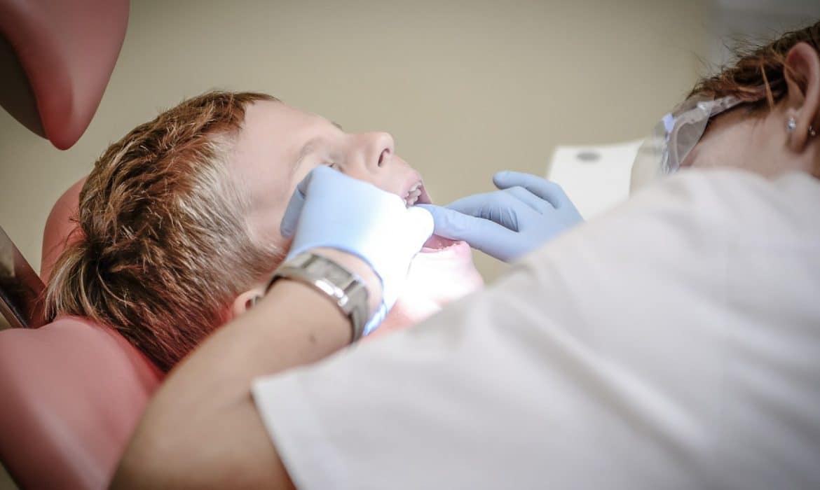 Pour quelles urgences dentaires se rendre dans un cabinet de dentistes ?